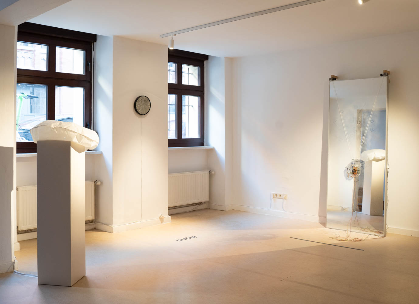 i think i am Exhibition View